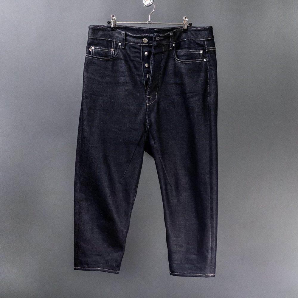 FW18 SISYPHUS Collapse Cut Cropped Denim